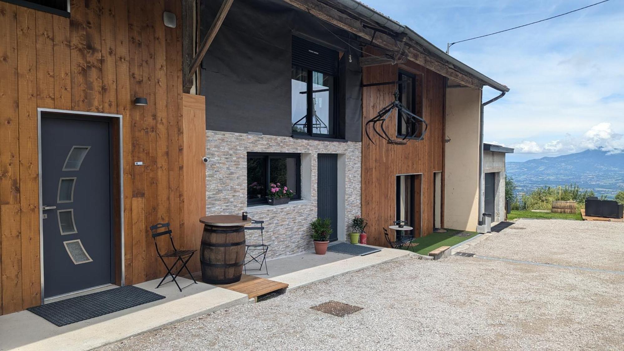 Domaine De La Griffe - Chambres D'Hotes "Roche Parnal" La Roche-sur-Foron Luaran gambar